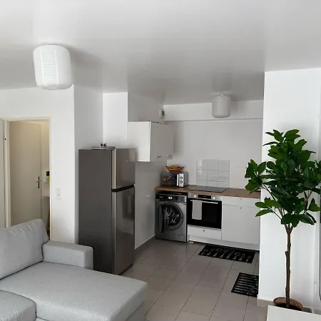 Cosy Near Paris Lejlighed